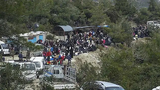 Türkmendağı'ndan Türkiye'ye sığındılar