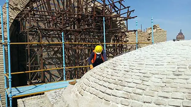 Türkmenistan Merv'de Sahabe Türbeleri Restorasyonu devam ediyor