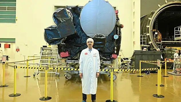 Türksat 6A'nın Haziran 2024'te uzaya fırlatılması bekleniyor
