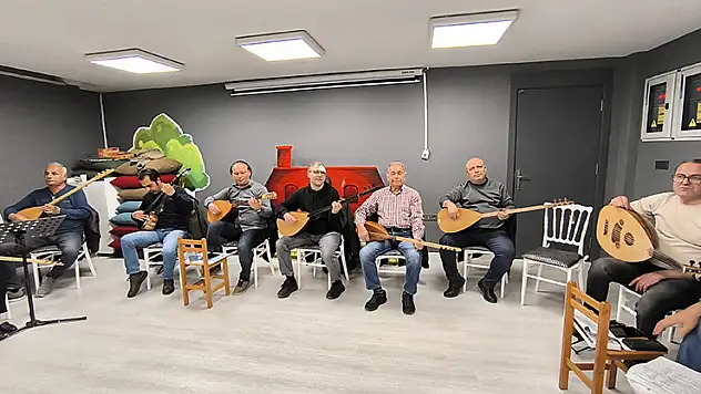 Türkü yarenleri konser hazırlıklarına devam ediyor