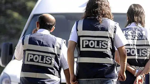 TUSKON binalarında polis arama yapıyor