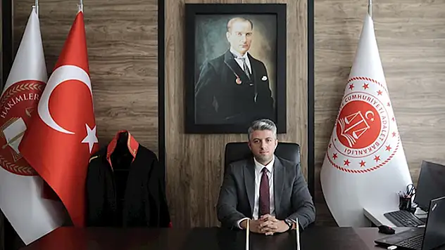Tuvalet kriziyle gündeme gelen başsavcı, dün savcı olarak atandı