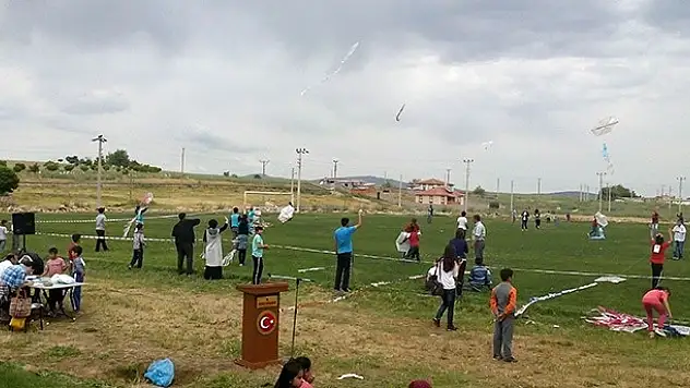 Tuzlukçu'da Uçurtma Şenliği