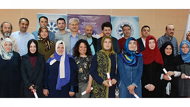 TYB Konya Şubesi BeyazBulut Ekibini Okuyucularıyla Buluşturdu
