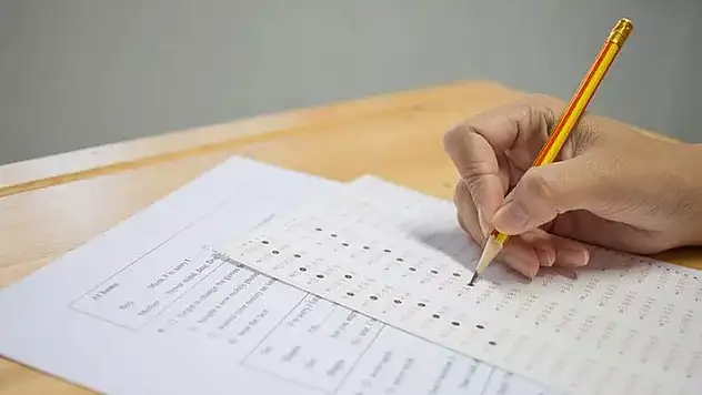 TYT için ilk uzman yorumları: Geneli kolay, tarih zorlayıcı