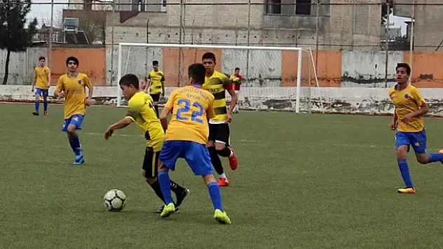 U16 Ligi'nde 10 maç var