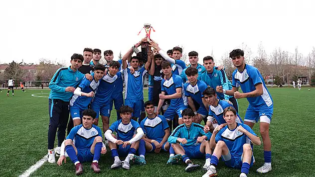 U18 Ligi'nde şampiyon Selçuklu
