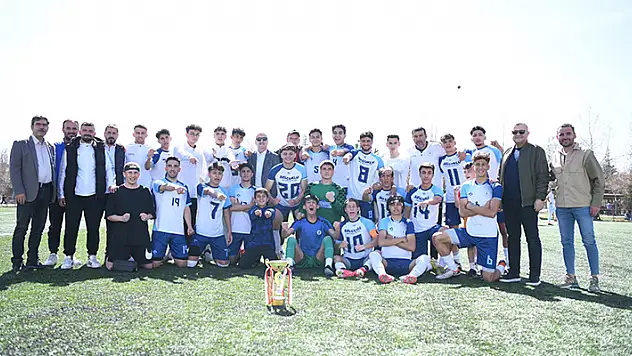 U18'de şampiyon Selçuklu Belediye