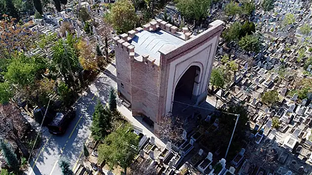 Üçler ve Musalla Mezarlığı'na  yeni defin yapılmayacak