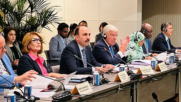 UCLG Başkanı Altay Lahey'de dünyaya seslendi: Bugün bu saldırılar karşısında susanlar, tüm bu katliamların ortaklarıdır
