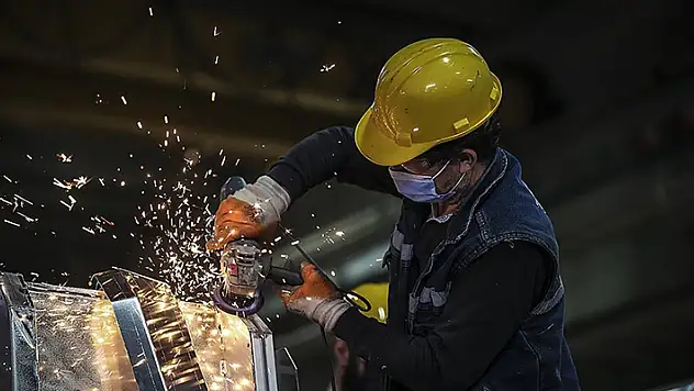 Ücretli çalışan sayısı haziranda yıllık bazda yüzde 2,2 arttı
