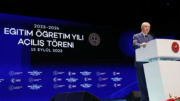 Ücretli öğretmenlerin ek ders ücretleri ve yüksek lisans bursları artıyor! 