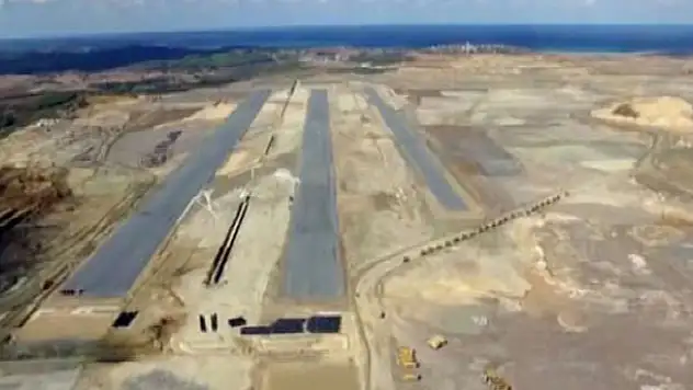 Üçüncü havalimanının ilk pisti tamamlanmak üzere