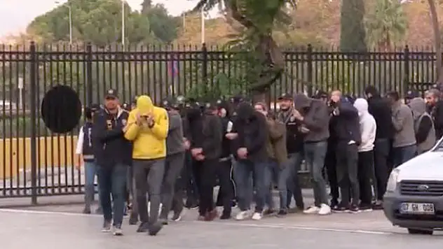 Ucuz tatil vaadiyle 2 milyon liralık acente vurgununa Konya'nın da olduğu 8 ilde şafak baskını