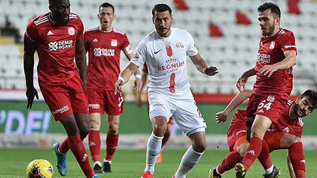UEFA'dan tescil uyarısı