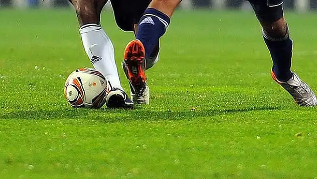 UEFA'nın ülke puanı klasmanında Türkiye 13. sıraya geriledi