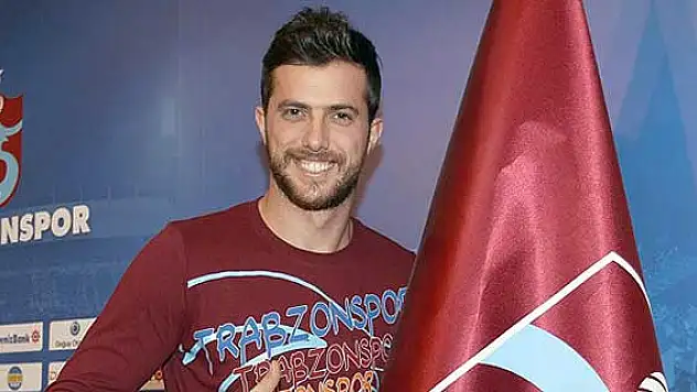 Uğur Demirok resmen Trabzonspor'da