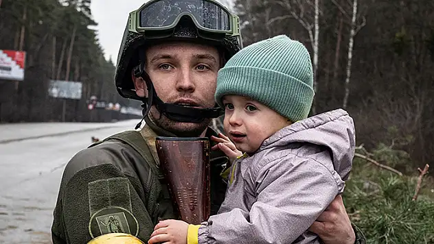 Ukrayna: Rusya'nın saldırılarında 97 çocuk öldü
