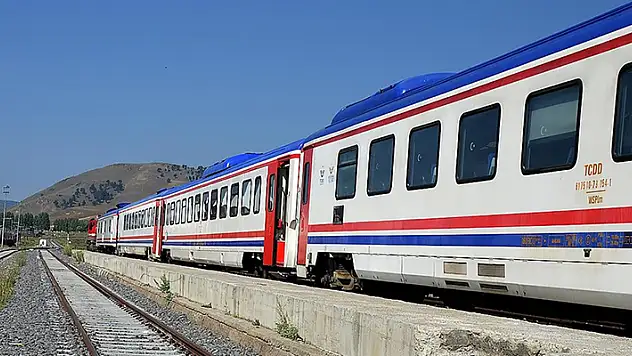 Ulaştırma ve Altyapı Bakanlığı, Ramazan Bayramı dolayısıyla Konya- İstanbul tren seferlerini artırdı

