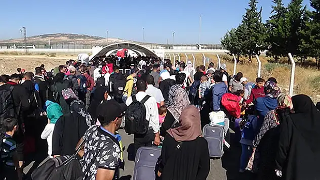 Ülkelerine bayram için giden Suriyelilerin sayısı 35 bini aştı