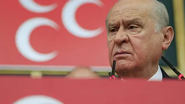 Ülkü Ocakları'nda deprem! Bahçeli hepsini görevden aldı