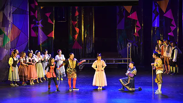 Uluslararası Türkçe Tiyatro Yapan Ülkeler Festivali sona erdi
