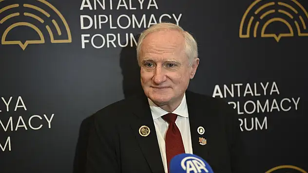 Uluslararası Uzay Federasyonu İcra Direktörü Feichtinger, uzay alanındaki gelişmeleri değerlendirdi