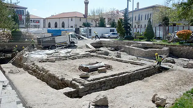 Ulvi Sultan Türbesi ve Mescidi Restore Ediliyor