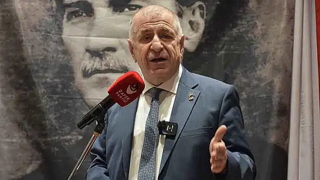 Ümit Özdağ, Konya'da iftar programına katıldı