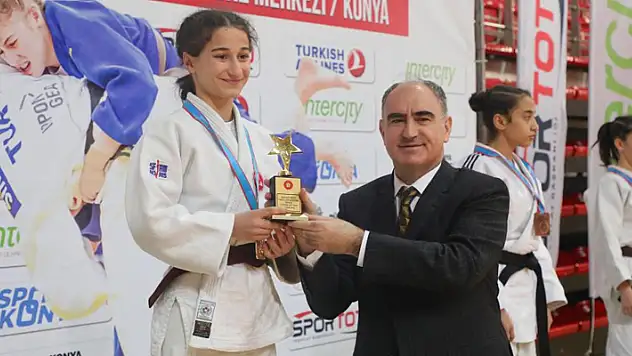 Ümitler Türkiye Judo Şampiyonası Konya'da başladı
