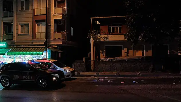 Ümraniye'de yaşlı anne ve oğlu yaşadıkları evde ölü bulundu