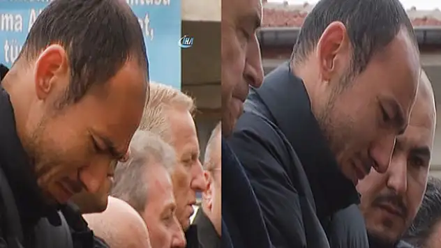 Umut Bulut gözyaşlarıyla babasını uğurladı
