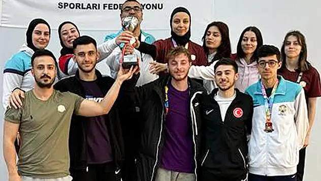 ÜNİLİG tekvandoda önemli başarı
