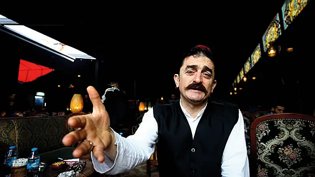 Üniversiteli meddah 'Osman Aga' Konya'da sahnelerde