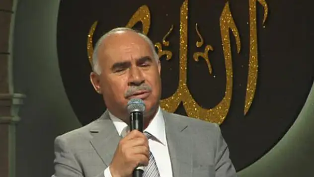 Ünlü hafız ve mevlithan İsmail Coşar ile eşi trafik kazasında yaşamını yitirdi