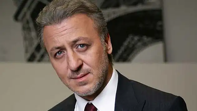 Ünlü oyuncu Barış Falay'a domuz gribi teşhisi!