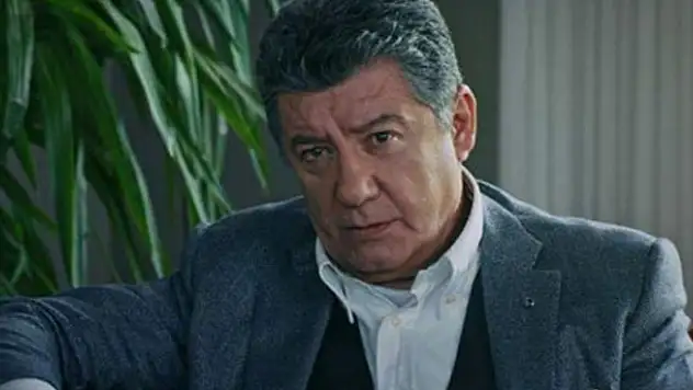 Ünlü oyuncu Tarık Ünlüoğlu hayatını kaybetti