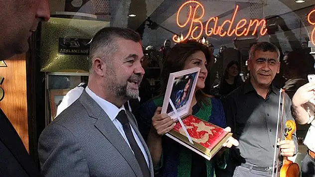 Ünlü sanatçı Edirne'de yetenek avına çıktı