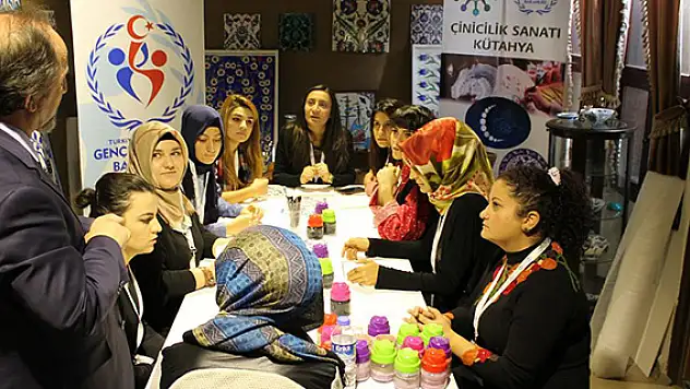 Unutulan sanatlar gençlerle canlanıyor
