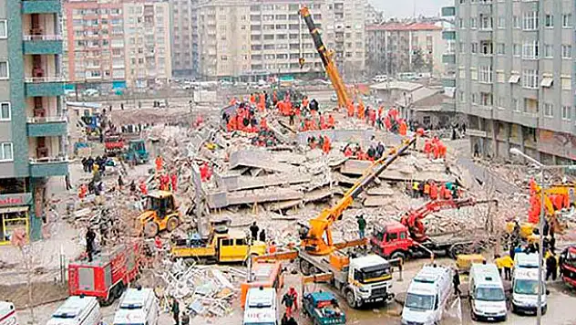 Unutulmayan acı: Zümrüt Apartmanı faciası