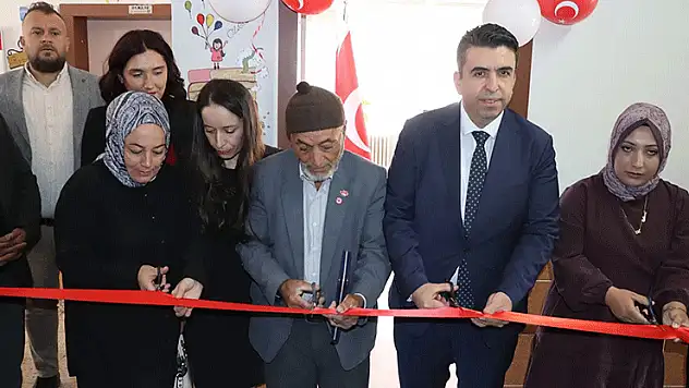 Unutulmayan kahramanlar kütüphanesi açıldı