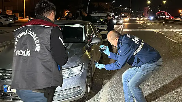 Uşak'ta otomobilin çarptığı kadın hayatını kaybetti