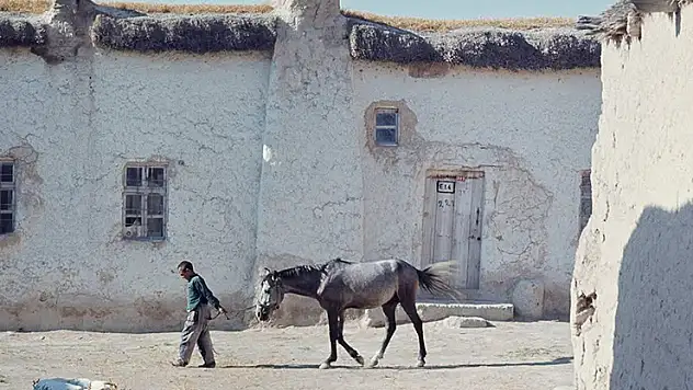 Usta fotoğrafçıdan yıllara meydan okuyan Konya karesi