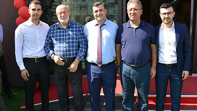 'Ustaların elinden Adana Kebap'
