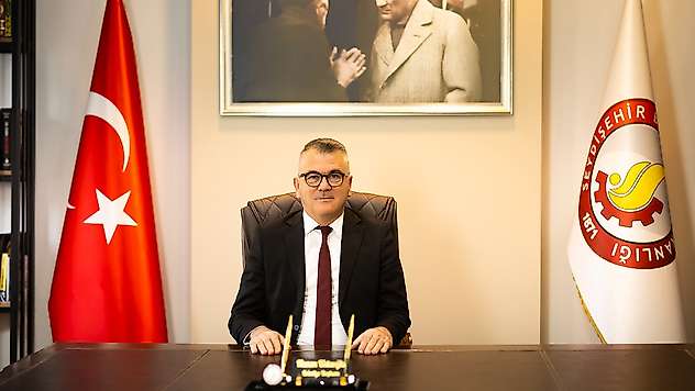 Ustaoğlu: 15 Temmuz bir demokrasi destanıdır