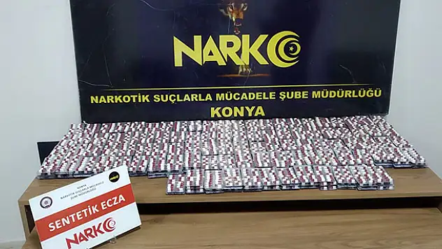 Uyuşturucu ele geçirilen otomobilin sürücüsü gözaltına alındı