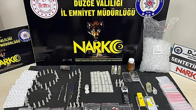 Uyuşturucu imal eden kimyager gözaltına alındı

