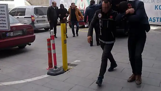 Uyuşturucu sevkıyatı yapan 3 şahıs Konya'da yakalandı