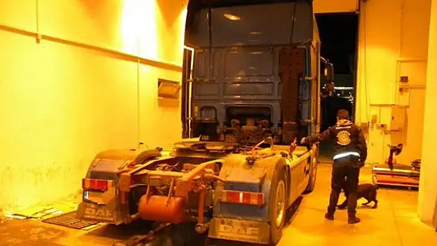 Uyuşturucu tacirlerine darbe