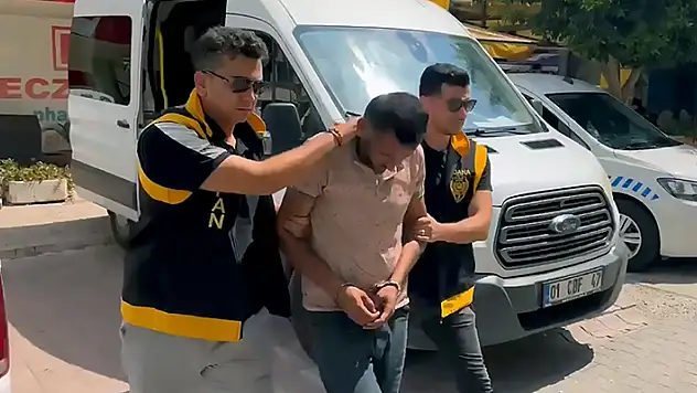 Uyuşturucudan 10 yıl hapisle aranan hükümlü, parkta yakalandı
